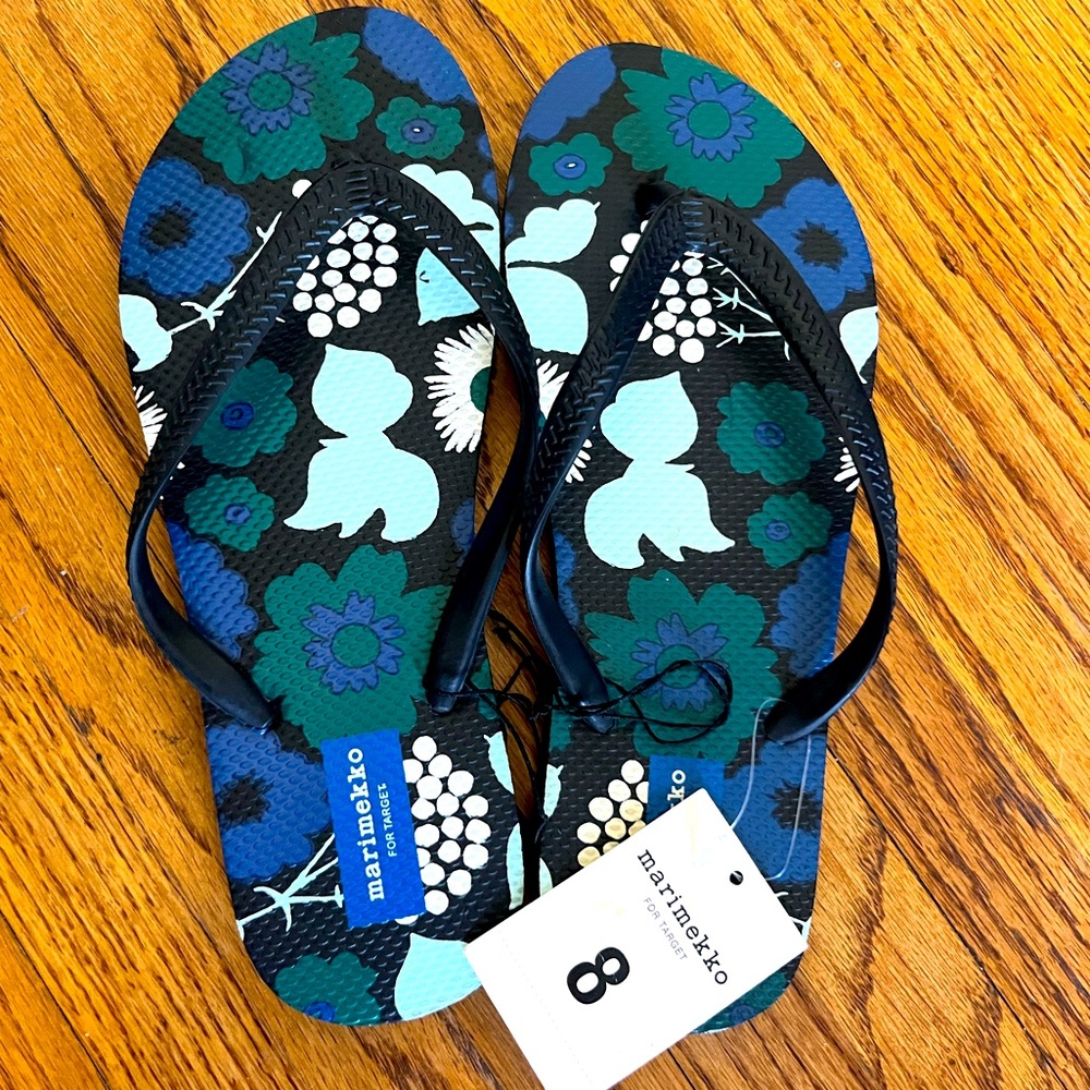 Marimekko x Target collab collaboration collection exclusive flip flops size 8